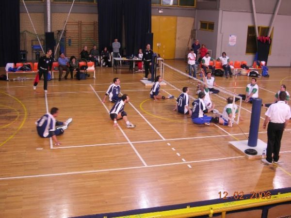 ΤΗΝ ΚΥΡΙΑΚΗ ΔΙΕΞΑΓΕΤΑΙ ΤΟ ΠΑΝΕΛΛΗΝΙΟ ΠΡΩΤΑΘΛΗΜΑ ΒΟΛΛΕΥ ΚΑΘΙΣΤΩΝ